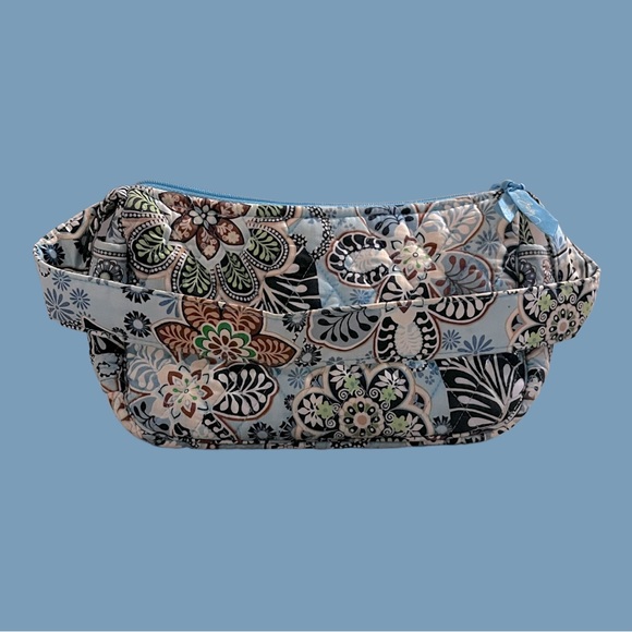 🎉HOST PICK!🎉 Vera Bradley Mini Handbag 👜🌸🌺 - Picture 3 of 7